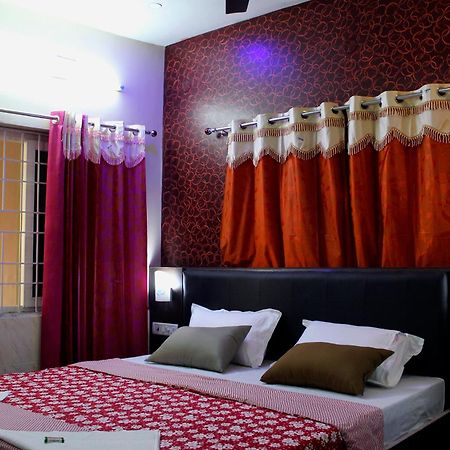 Vinodhara Guest House Mahabalipuram Room photo