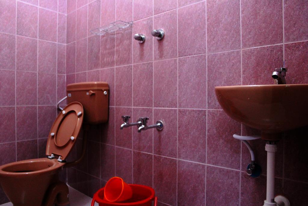 Vinodhara Guest House Mahabalipuram Room photo